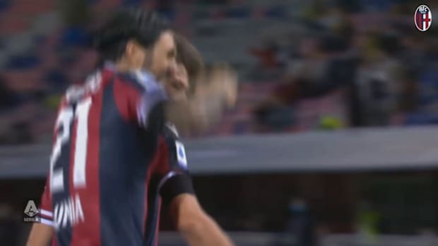 Hickey's first goal for Bologna